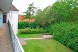Ferienwohnung in Kellenhusen - Haus Sommerland OG 1 - Ausblick auf den schönen großen Garten