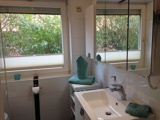 Ferienwohnung in Sch&ouml;nberger Strand - Hoffmann, Helena & Roderich: Ferienapp. (Nr. 2) - Bild 9