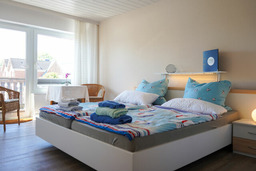 "Deichhaus" App. 1 - Aida - 100 m zum Strand