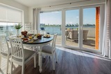 Ferienwohnung in Olpenitz - Maisonette Fewo Ostseeflair by Seeblick Ferien ORO, erste Wasserreihe, E-S&auml;ule - Bild 1