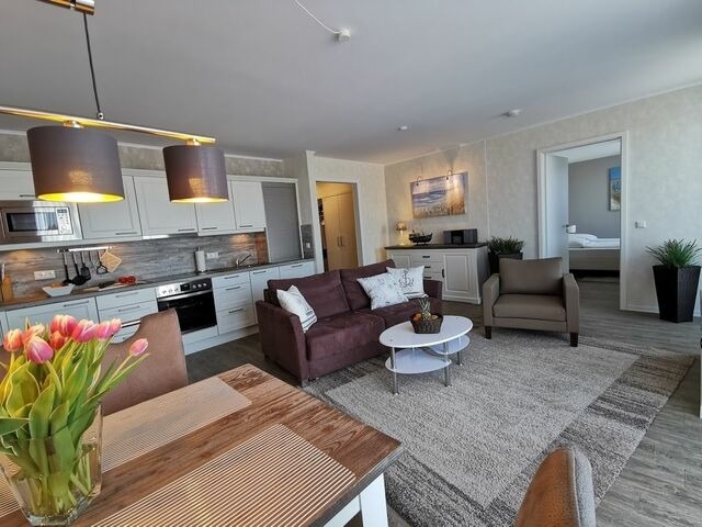 Ferienwohnung in Eckernförde - Apartment 38 "Skippers Topp", Apartmenthaus Hafenspitze,Blickrichtung Innenstadt/Binnenhafen - Bild 7