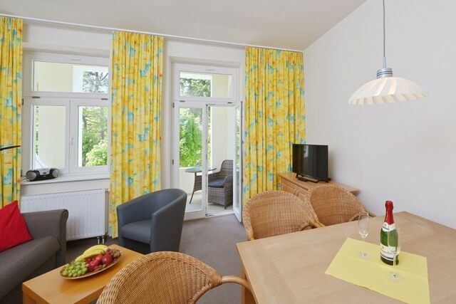 Ferienwohnung in Sellin - Ferienwohnung 2 Villa Celia Sellin strandnah für 6 Personen - Bild 3