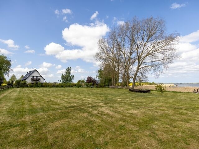 Ferienwohnung in Garz - Fewo EG - Rügenbrise am Wasser mit 2 Bädern - Bild 11