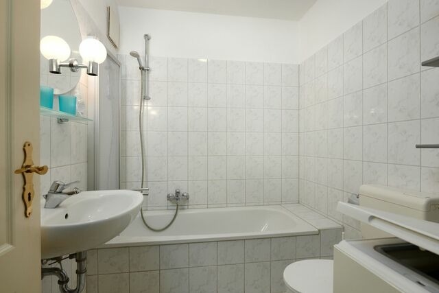 Ferienwohnung in Laboe - Am Ehrenmal 2 Seerose - Bild 8