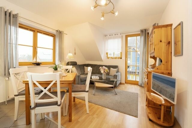 Ferienwohnung in Sch&ouml;nberger Strand - Sommerbrise - Bild 6