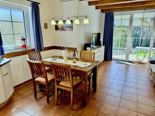 Ferienhaus in Ostseeheilbad Zingst - Windfl&uuml;chter - Bild 4