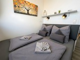 Ferienwohnung in Scharbeutz - Ostseeurlaub-Scharbeutz - Schlafzimmer Bett 160x200 cm