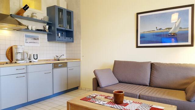 Ferienwohnung in K&uuml;hlungsborn - Parkblick - 01-08 - Bild 5