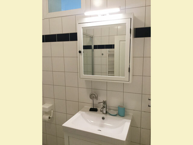 Ferienwohnung in K&uuml;hlungsborn - Parkblick - 01-18 - Bild 12