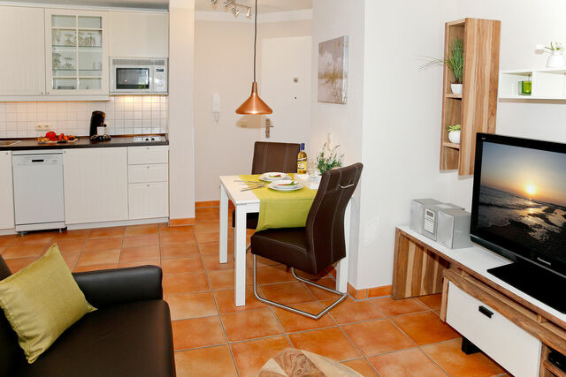 Ferienwohnung in K&uuml;hlungsborn - Strandstra&szlig;e 32 - 04-36 - Bild 3