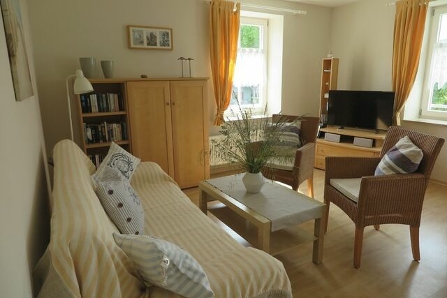 Ferienwohnung in K&uuml;hlungsborn - Josephine - 41-04 - Bild 2