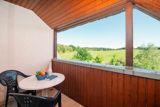 Ferienwohnung in Lobbe - Strandhaus Lobbe, Mohnblume Nr. 20 - Bade- & Erlebniswelt t&auml;glich inklusive - Bild 10