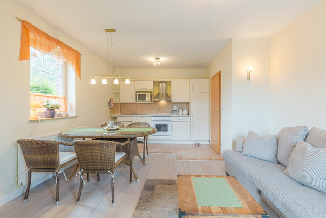 Ferienwohnung in Boltenhagen - Haus am Blinkfuer, Ferienwohnung "Sonnenschein" - Bild 4